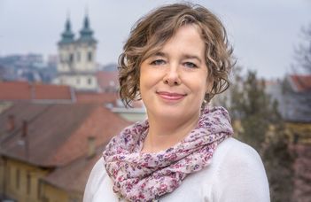 Csonka-Takács Eszter (Szabadtéri Néprajzi Múzeum) előadása a  "Kurrens néprajz" sorozatban.