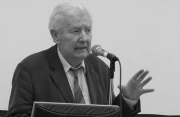Elhunyt Kardos József