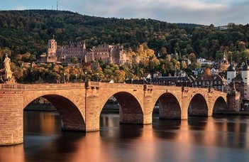 A Heidelbergi Egyetem és a Landaui Egyetem kutatói lesznek az ELTE Amerikanisztika Tanszék vendégei.